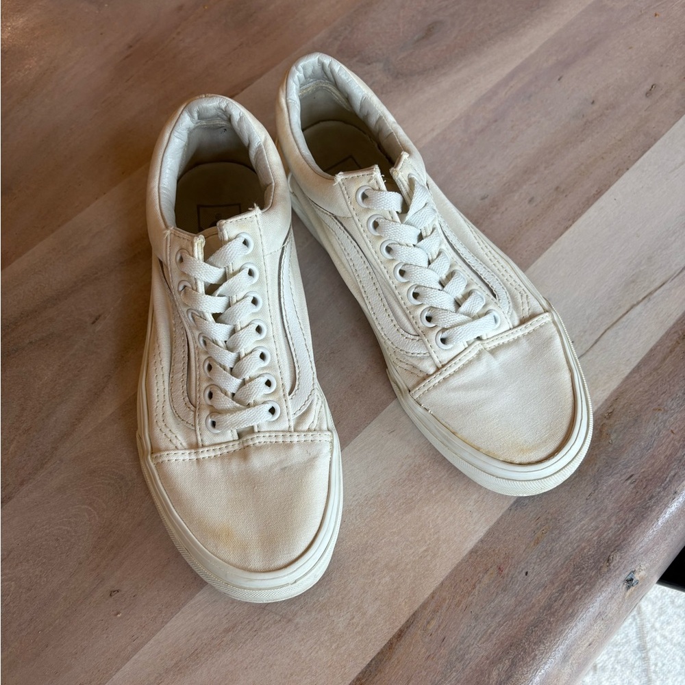 Vans Cream Low-Top Sneakers